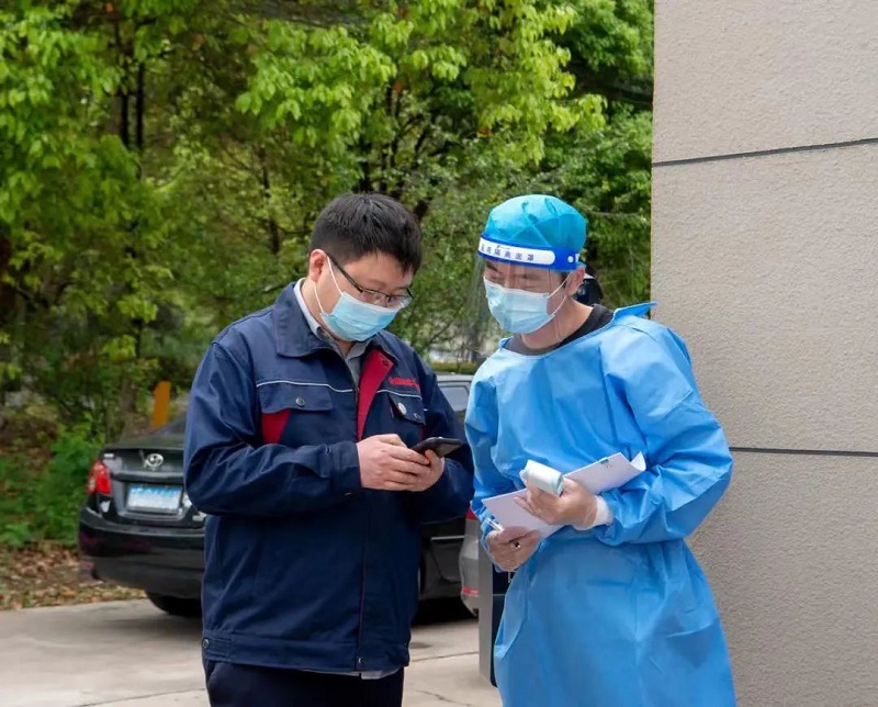 疫情防控不放松，復工復產不懈怠